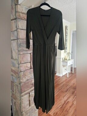 Annabelle Size Medium Olive Green Wrap-Style Maxi Dress, Three-Quarter Sleeve